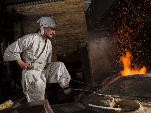 Yasha Yukawa, Japanese Swordsmith and Custom Bladesmith.